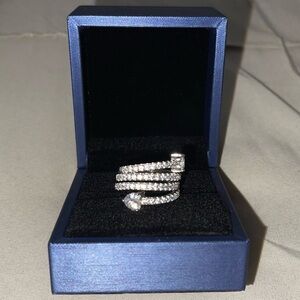 [NEW] Sterling Silver Wraparound Ring (size 8)